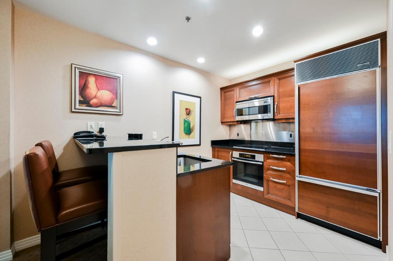 Stripviewsuites Penthouse Two-Bedroom Conjoined Suite 拉斯维加斯 外观 照片